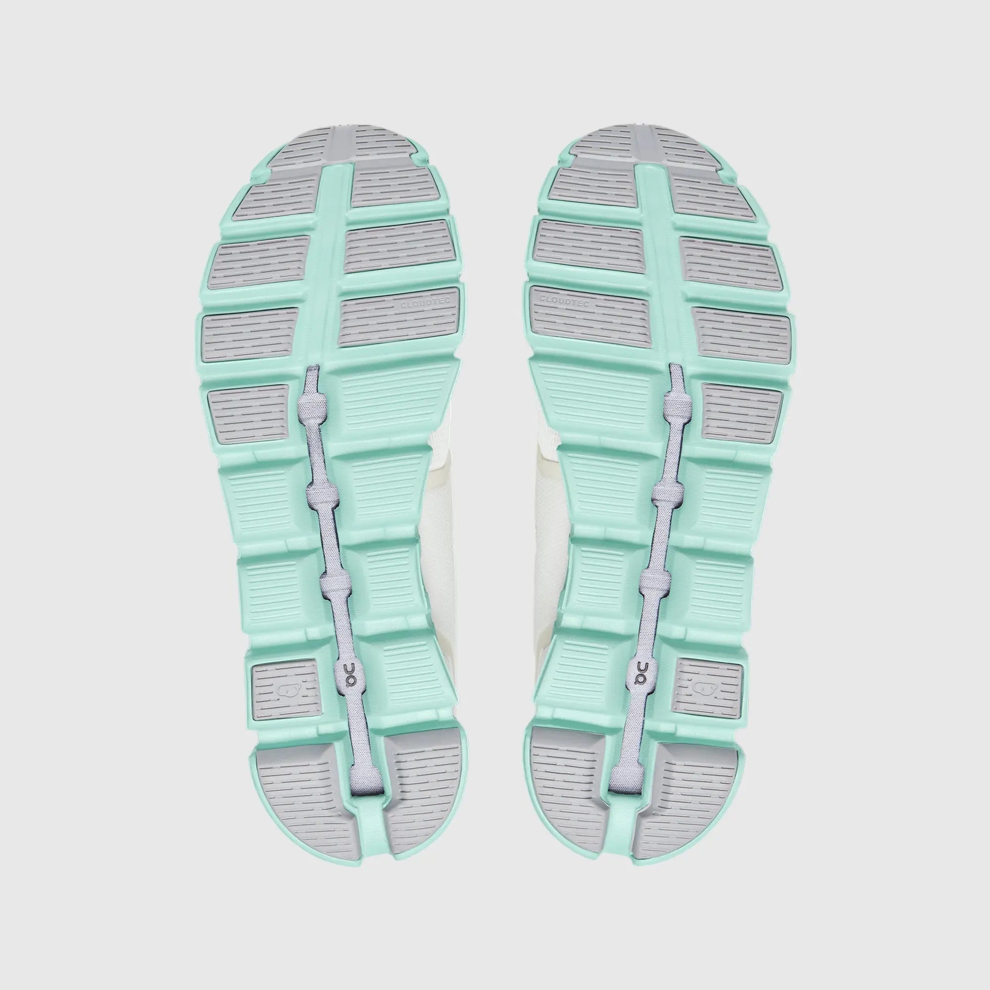 On Women's Cloud 5.0 Undyed-White | Creek | On Air Studio