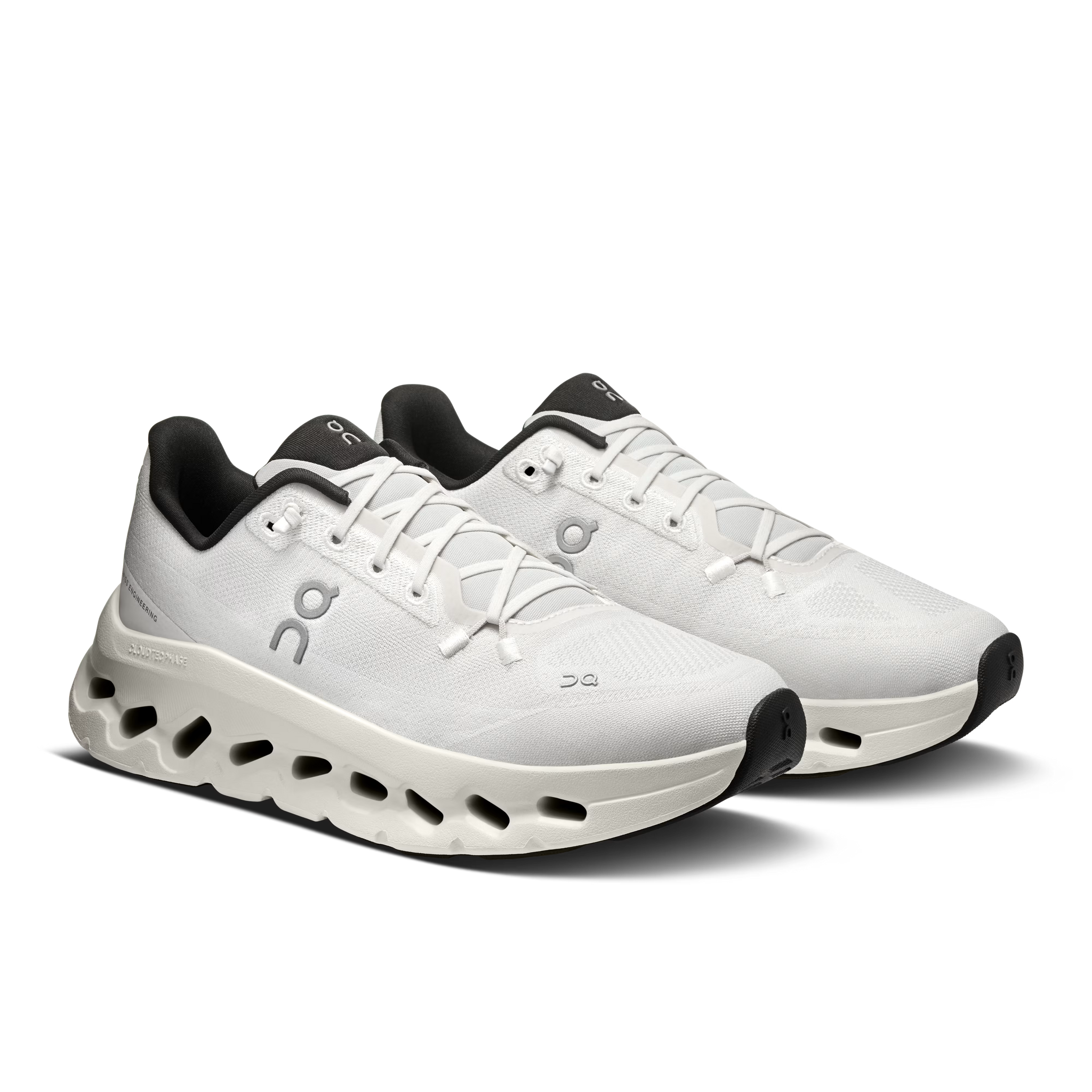 On Women's Cloud Tilt Pearl Ice